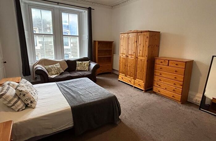 4 Bedroom Flat To Rent In /, Dudhope Street, Rustic Place, DD1