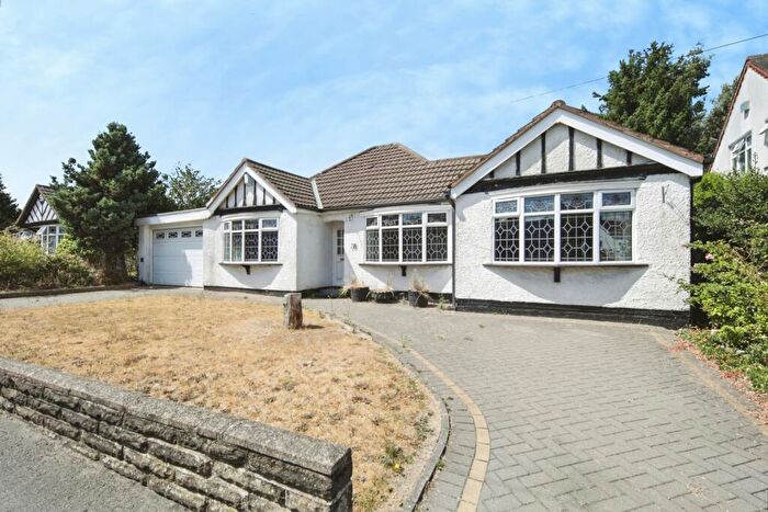 3 Bedroom Detached House For Sale In Land Lane, Birmingham, West Midlands, B37