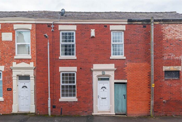 3 Bedroom Terraced House For Sale In Mornington Road, Preston, PR1