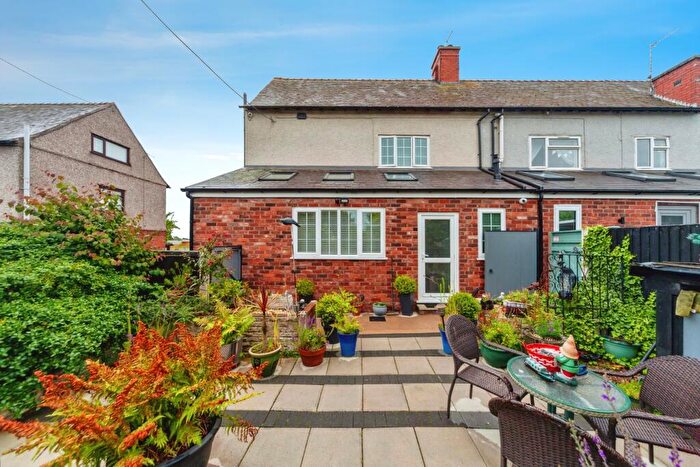 3 Bedroom End Of Terrace House For Sale In Rackery Lane, Llay, Wrexham, LL12