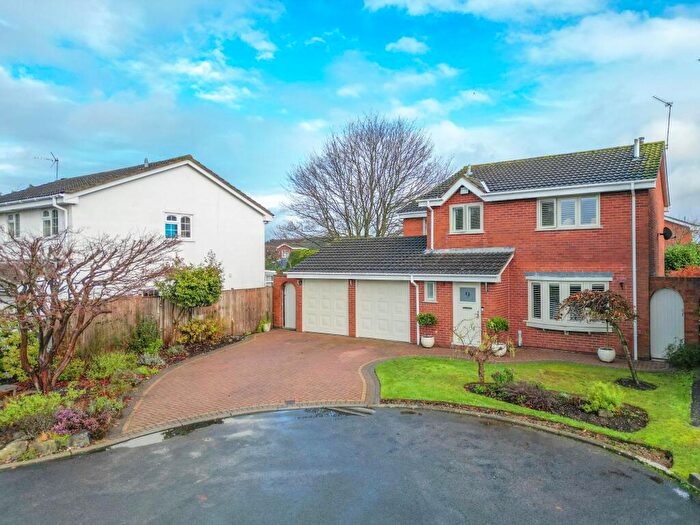 4 Bedroom Detached House For Sale In Dalmahoy Close, Nuneaton, CV11