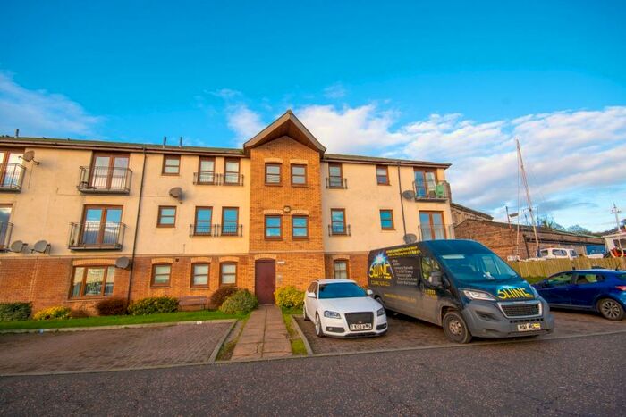 2 Bedroom Flat To Rent In Lord Gambier Wharf, Kirkcaldy, KY1