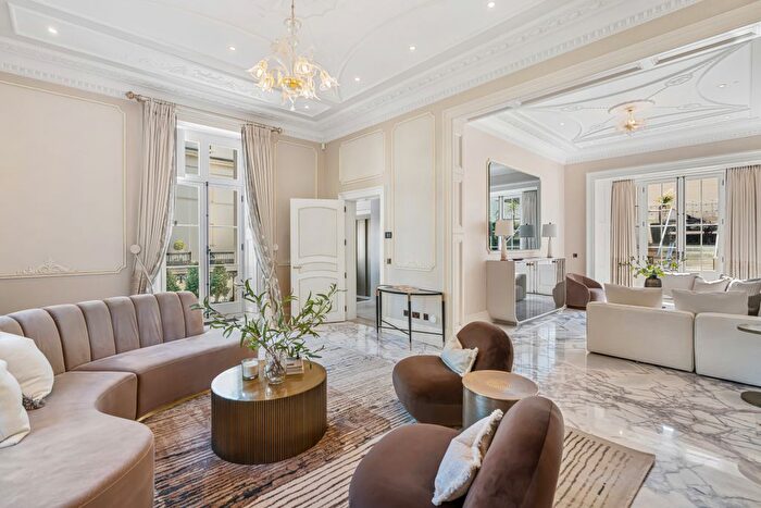 6 Bedroom Property To Rent In Chester Square, Belgravia, London, United Kingdom, SW1W