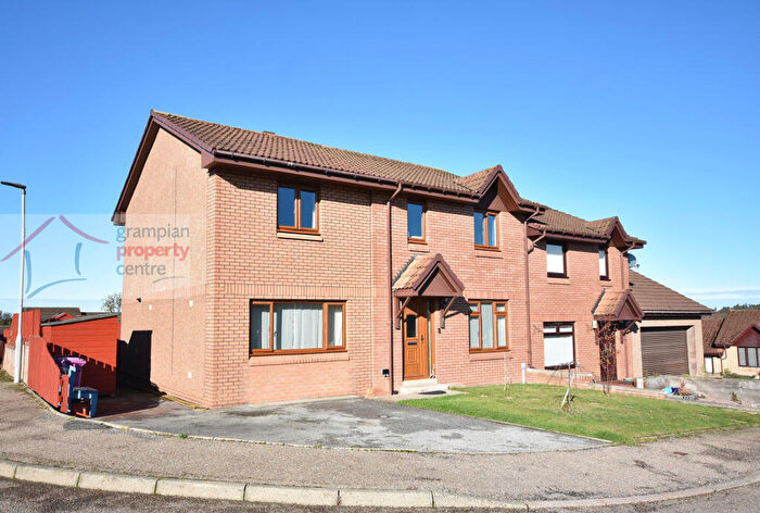 4 Bedroom Semi-Detached House For Sale In Russell Place, Elgin, IV30
