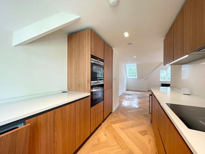 2 Bedroom Apartment To Rent In Dudin Brown -, P18