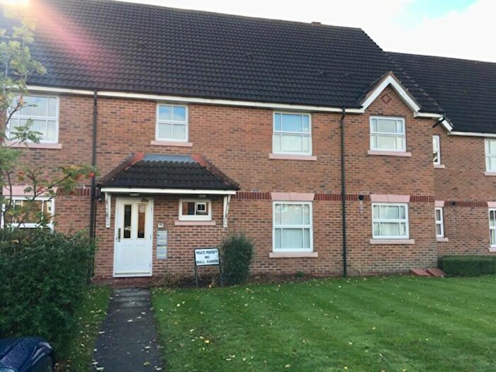 2 Bedroom Apartment To Rent In Oak Way, Sutton Coldfield, B76