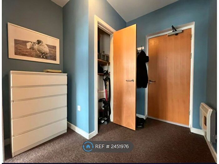 1 Bedroom Flat To Rent In The Point, Leeds, LS12