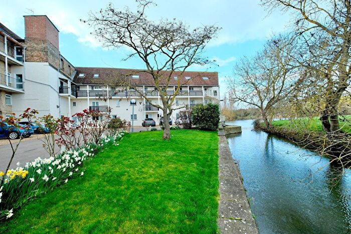 3 Bedroom Flat For Sale In Bridge Place, Godmanchester, Huntingdon, PE29