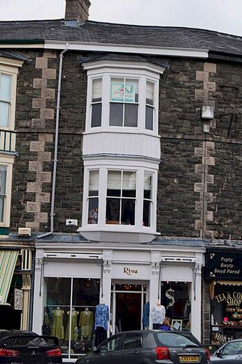 1 Bedroom Flat To Rent In Eldon Square, Dolgellau, LL40