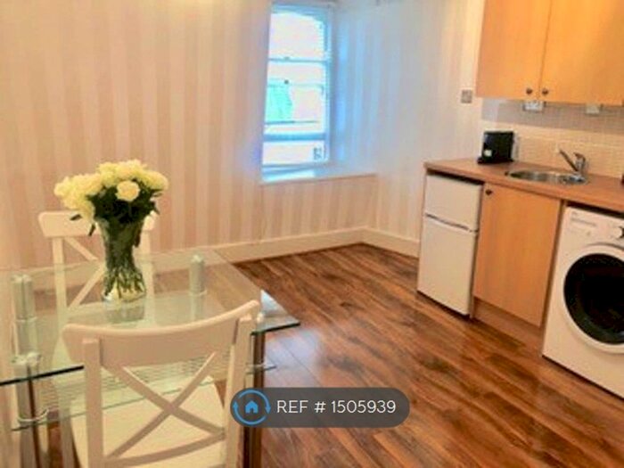 1 Bedroom Flat To Rent In Matheson Road, London, W14