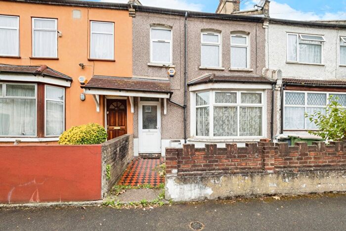 3 Bedroom Terraced House For Sale In Alexandra Road, East Ham, London, E6
