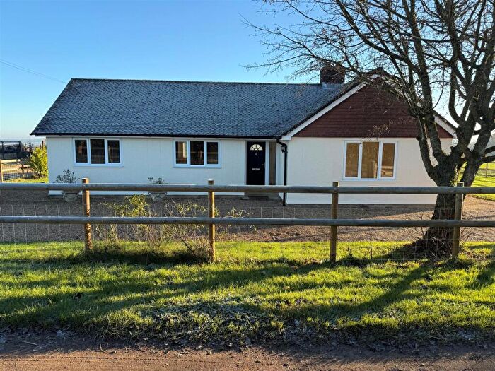 3 Bedroom Detached Bungalow To Rent In Common Barn Farm Bungalow, Mary Lane, GU34