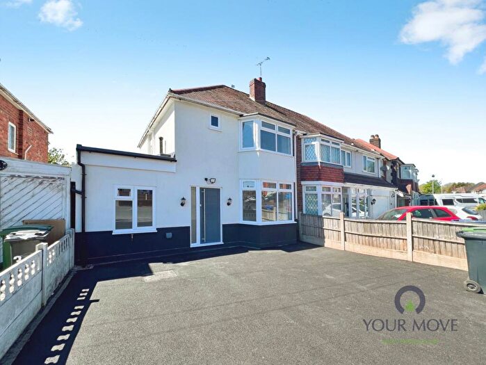 4 Bedroom Semi-Detached House For Sale In Sledmore Road, Dudley, West Midlands, DY2