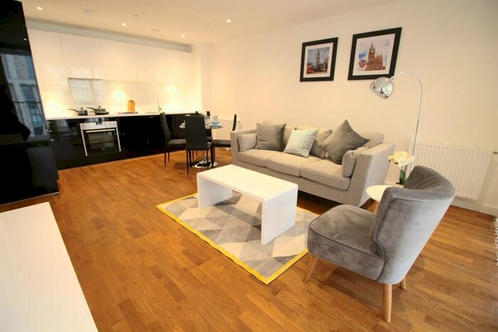 1 Bedroom Apartment To Rent In Discovery Tower, E16