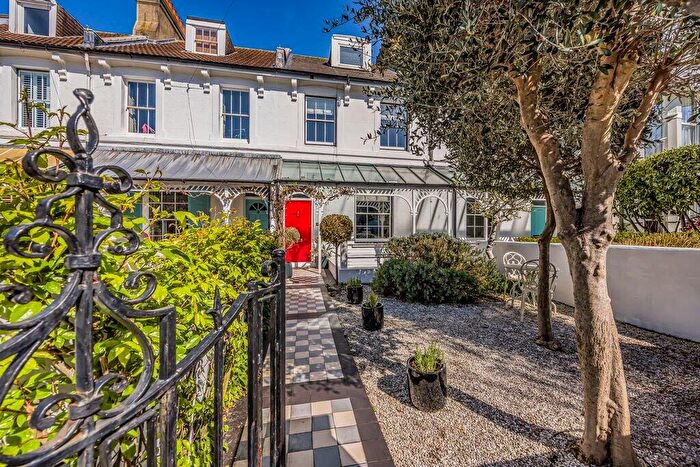 4 Bedroom Terraced House For Sale In Campbell Road, Southsea, Hampshire, PO5