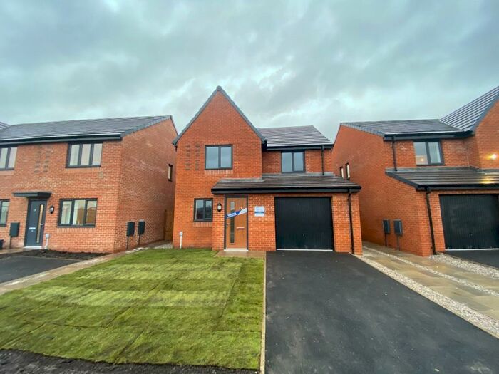 3 Bedroom Detached House To Rent In Jasmine Drive, Salford, Greater Manchester, M6