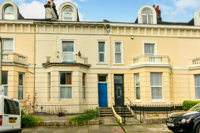 1 Bedroom Flat To Rent In Moor View Terrace, Plymouth, PL4
