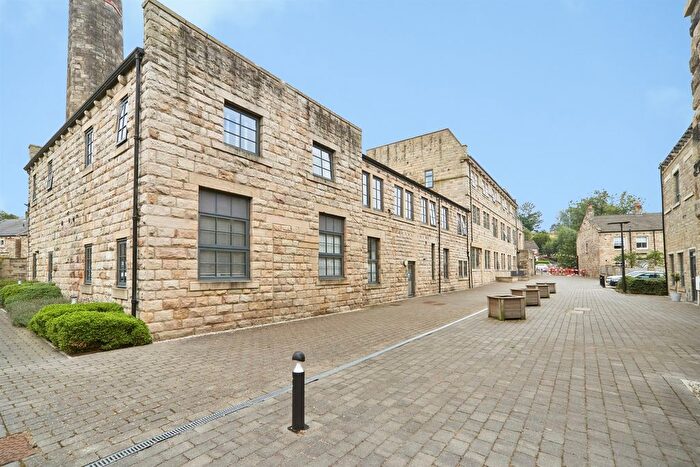 1 Bedroom Flat For Sale In Dyehouse Walk, Yeadon, Leeds, LS19