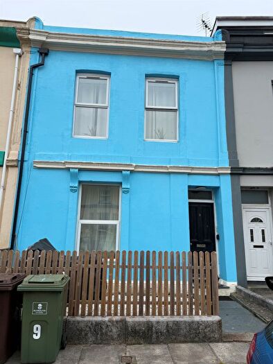 1 Bedroom Flat For Sale In Alma Street, Plymouth, PL4