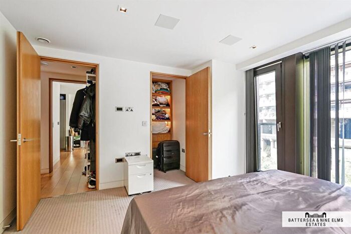 1 Bedroom Apartment For Sale In Roman House, Wood Street, EC2Y