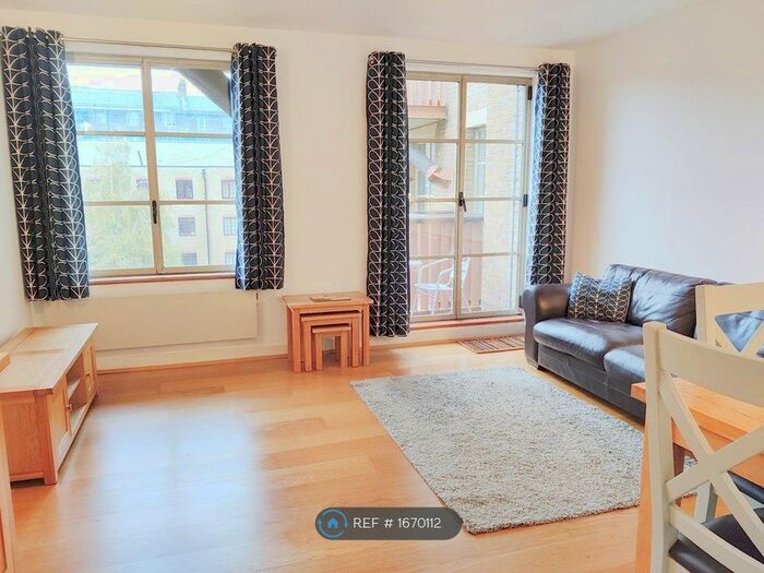 1 Bedroom Flat To Rent In Queen Elizabeth Street, London, SE1