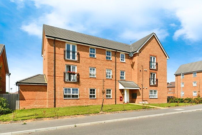 2 Bedroom Flat For Sale In Skylark Avenue, Peacehaven, BN10