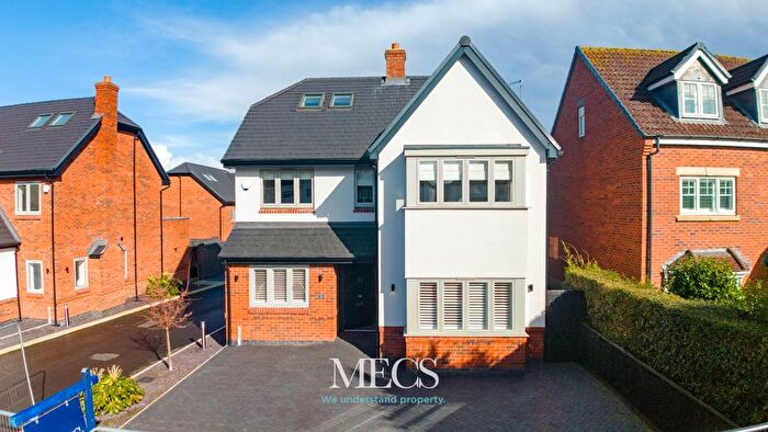 5 Bedroom Detached House To Rent In Willow Gardens, Lea Green Lane, Wythall, Birmingham, Worcestershire, B47