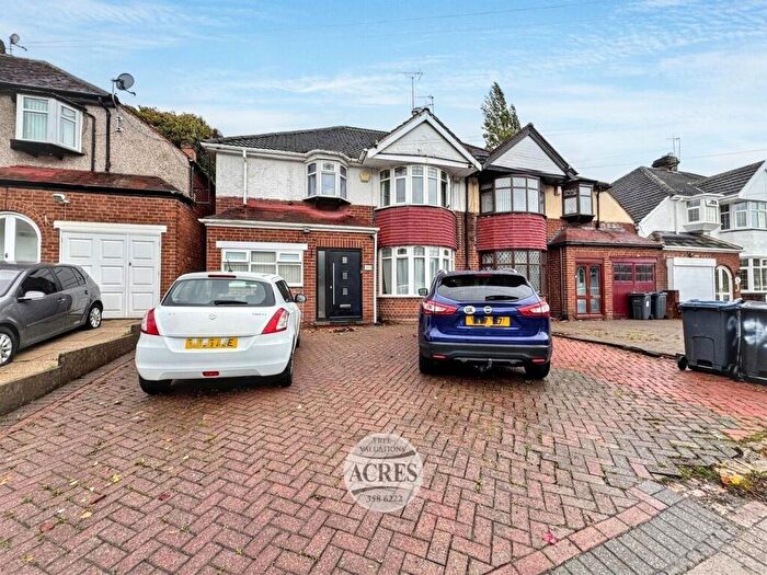 4 Bedroom Semi-Detached House For Sale In Grestone Avenue, Handsworth Wood, Birmingham, B20