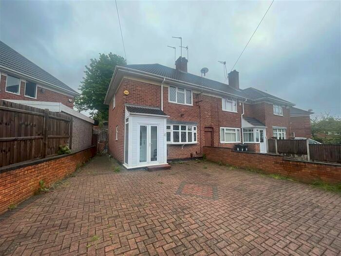 3 Bedroom Property To Rent In Abbeyfield Road, Erdington, Birmingham, B23