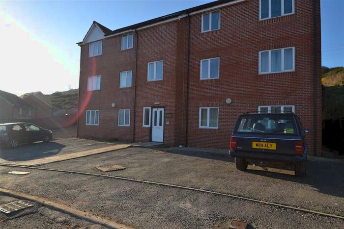 2 Bedroom Flat To Rent In Blueberry Way, Scarborough, North Yorkshire YO12