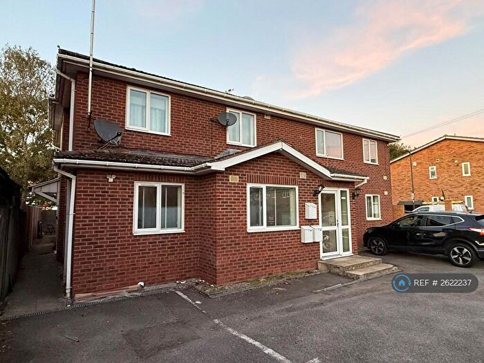 2 Bedroom Flat To Rent In Kayess House, Colnbrook, Slough, SL3