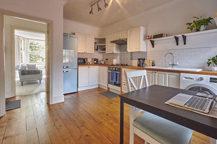 1 Bedroom Flat To Rent In Barnfield Road, Exeter, EX1