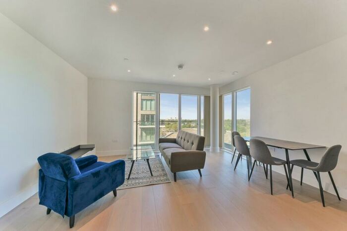 2 Bedroom Apartment To Rent In Larkin House, Kidbrooke, London, SE3