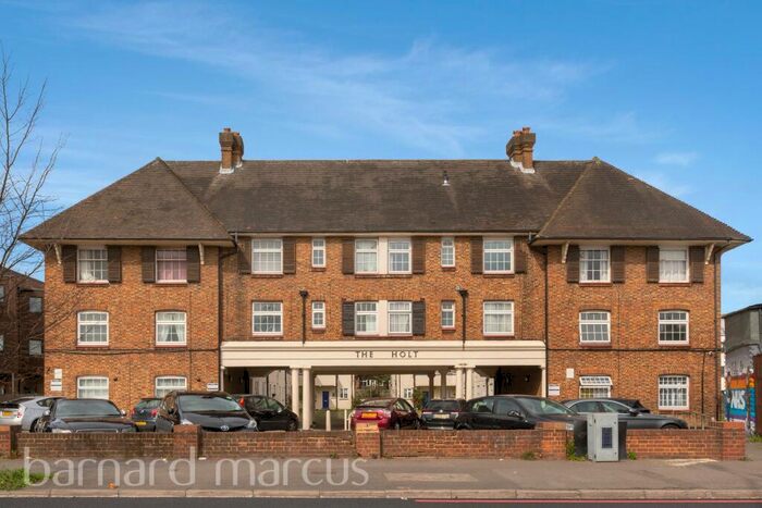 2 Bedroom Apartment To Rent In London Road, Morden, SM4