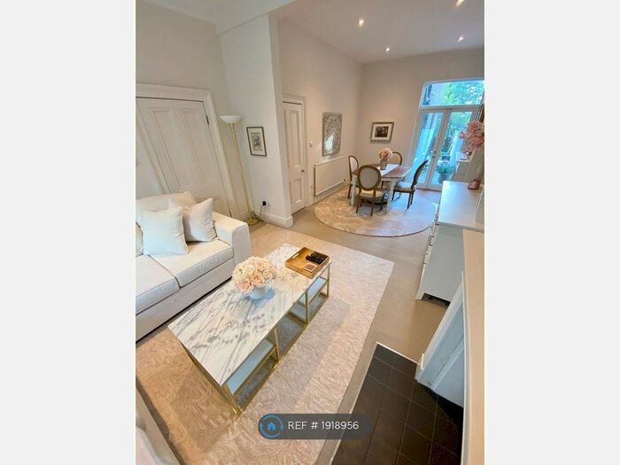 3 Bedroom Terraced House To Rent In Elmcourt Road, London, SE27