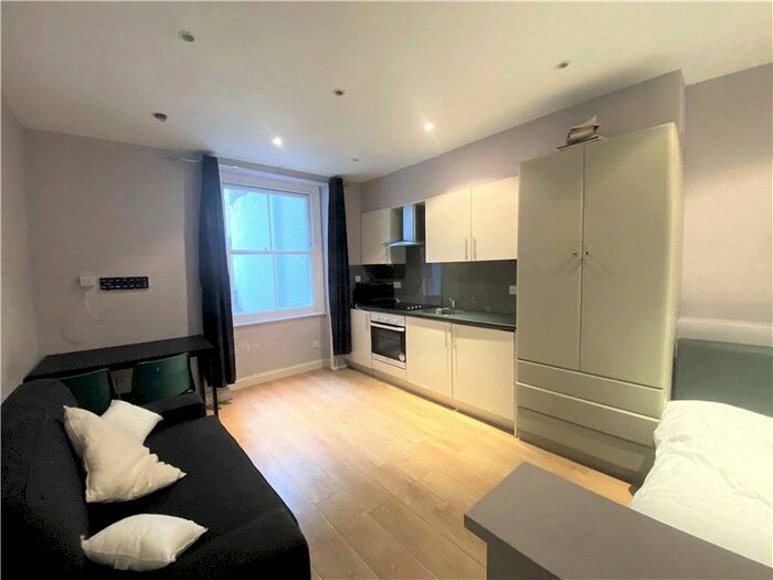 Studio To Rent In Collingham Place, South Kensington, London, SW5