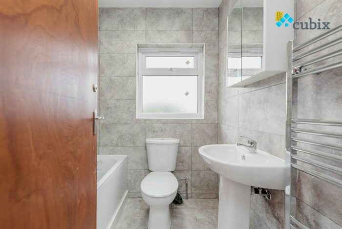 1 Bedroom Flat To Rent In London Road, Sutton, SM3