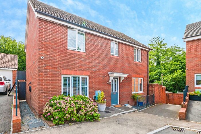 4 Bedroom Detached House For Sale In Cottingham Drive, Pontprennau, Cardiff, CF23
