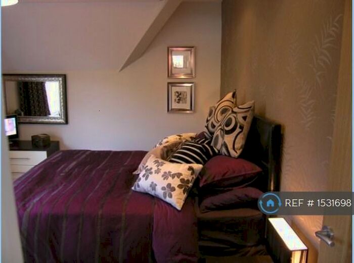 1 Bedroom Flat To Rent In Upton Road, Slough/Windsor, SL1