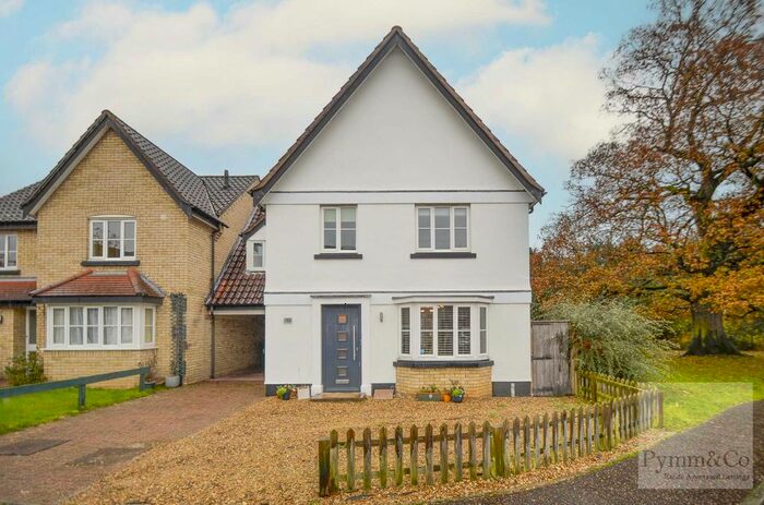 4 Bedroom Link Detached House To Rent In Vane Close, Norwich, NR7