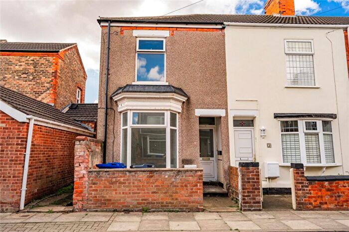 2 Bedroom End Of Terrace House For Sale In Elm Avenue, Cleethorpes, Lincolnshire, DN35