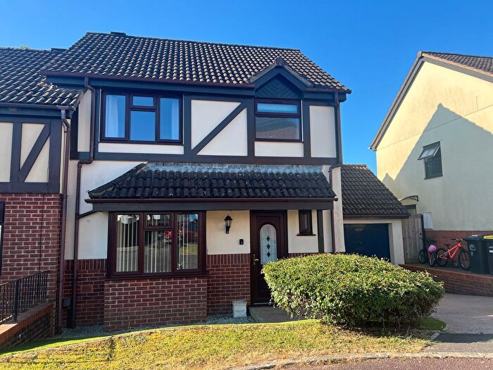 3 Bedroom Semi-Detached House To Rent In Little Hayes, Kingsteignton, TQ12
