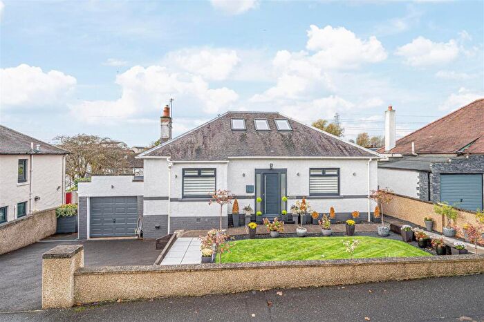 4 Bedroom Detached House For Sale In Linburn Road, Dunfermline, KY11