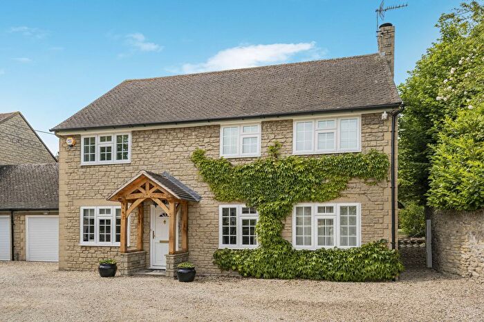 4 Bedroom Detached House For Sale In High Street, Oxford, OX44