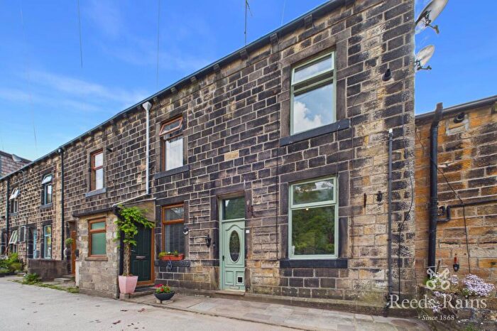 2 Bedroom Terraced House To Rent In Pudsey Road, Todmorden, West Yorkshire, OL14