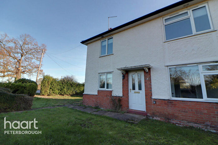 3 Bedroom Semi Detached House To Rent In Station Road, Holme, PE7