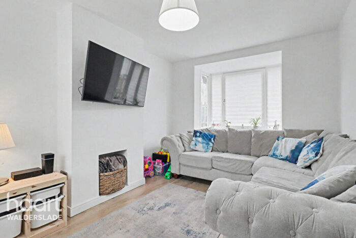 2 Bedroom Semi Detached House For Sale In Concord Avenue, Chatham, ME5