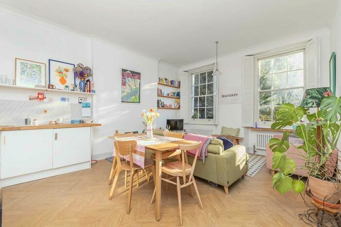 1 Bedroom Flat To Rent In Hackney Road, London, E2