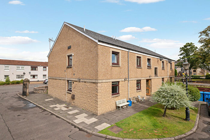 2 Bedroom Flat For Sale In Kerse Road, Grangemouth, FK3
