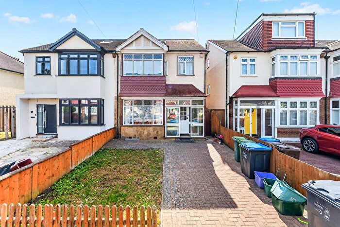 8 Bedroom Semi-Detached House For Sale In Maycross Avenue, Morden, SM4